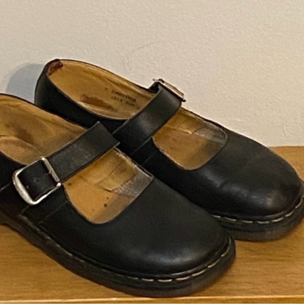 Vintage Discontinued Dr. Martens Black Mary Jane’s
